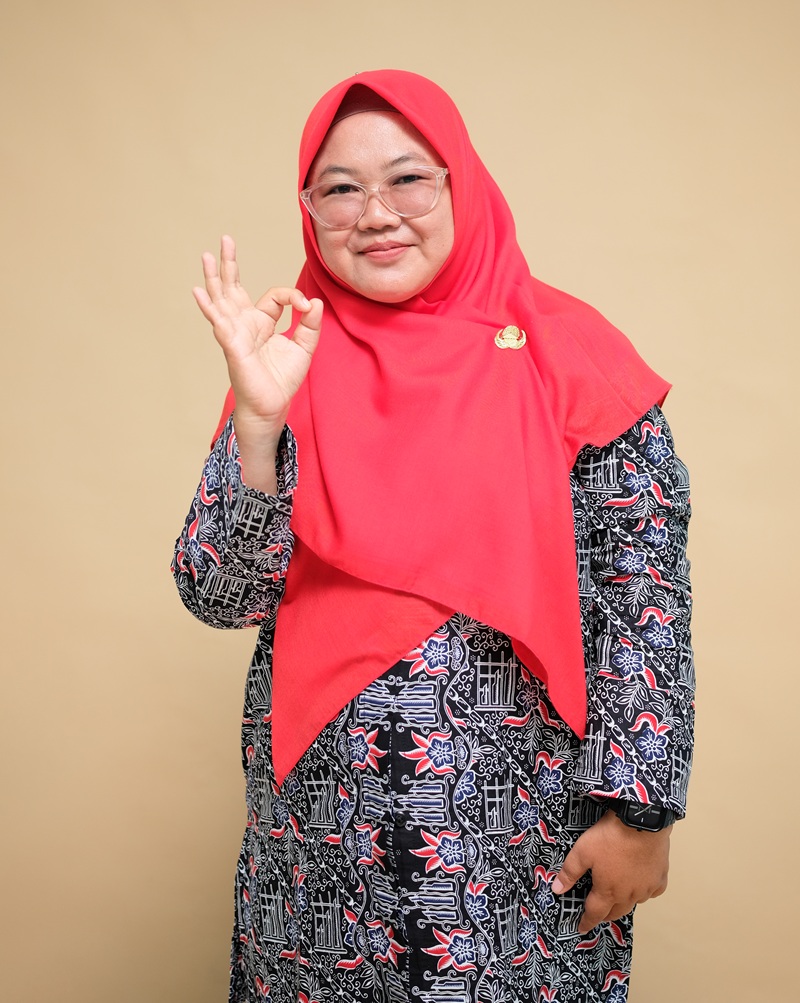 Nur Akmaliyah, S. Pd.